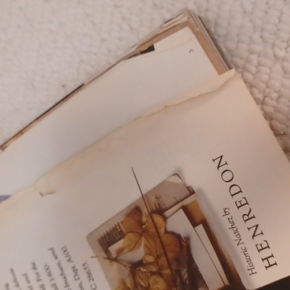 Architectural Digest Book - Picture 3 of 7